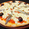 Pizza de mozzarella y anchoa
